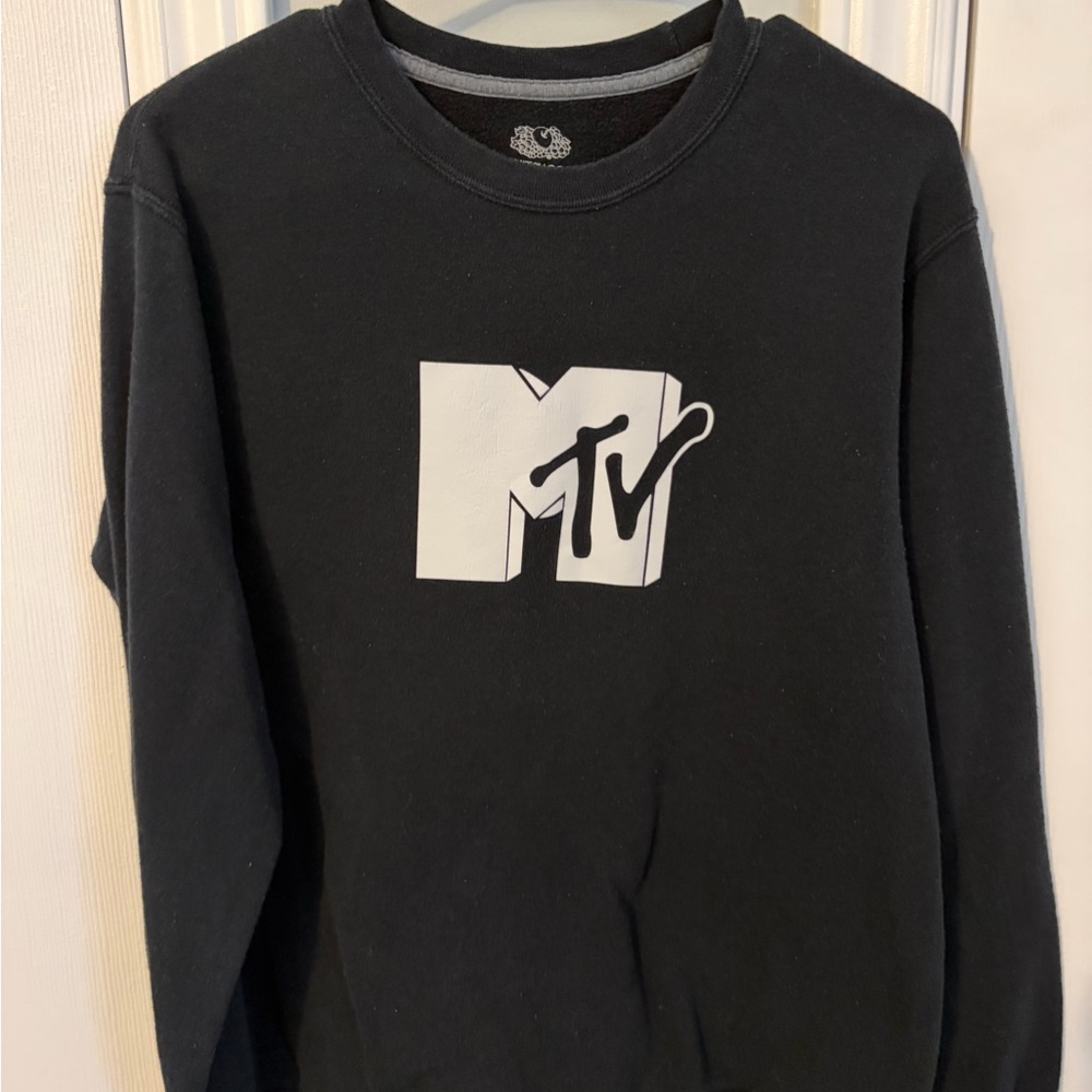 MTV Black Crewneck Sweatshirt Size Small